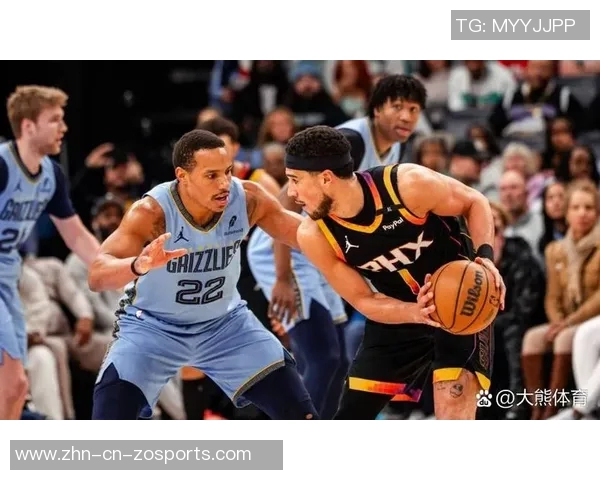 拉梅洛鲍尔半场表现平平10投5中贡献11分6助攻三分球命中率不佳